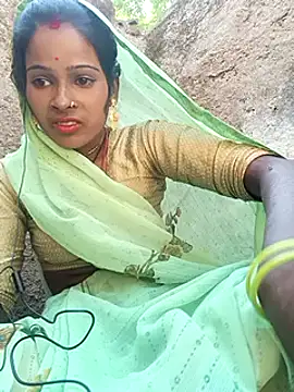 Arini Arora online show from February 24, 2025, 8:06 am