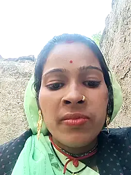 Arini Arora online show from February 24, 2025, 11:10 am