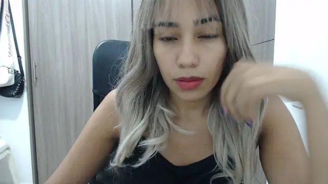 isabela oh online show from March 21, 2025, 9:45 pm