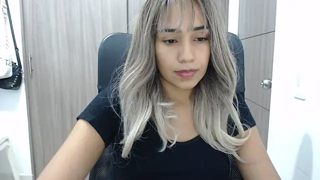 isabela oh online show from March 22, 2025, 9:21 pm