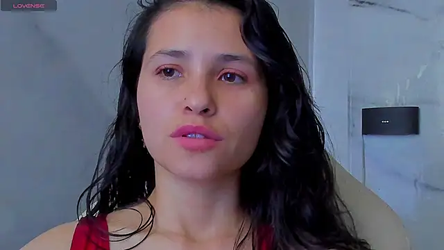 Snapshot of arissha_lee chatting on June 8, 2026, 1:28 am arissha lee online show from June 8, 2026, 1:28 am