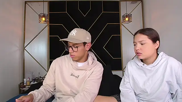 RyanPricee online show from October 21, 2025, 4:13 am