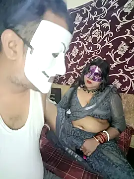 Hot muskaan online show from January 11, 2025, 5:51 pm