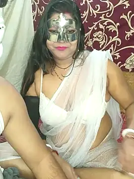Hot muskaan online show from February 2, 2025, 6:10 pm