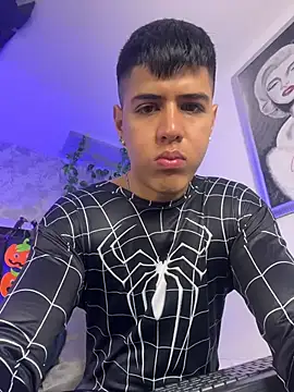 Snapshot of Angel_Khouri chatting on October 28, 2025, 3:54 am Angel Khouri online show from October 28, 2025, 3:54 am