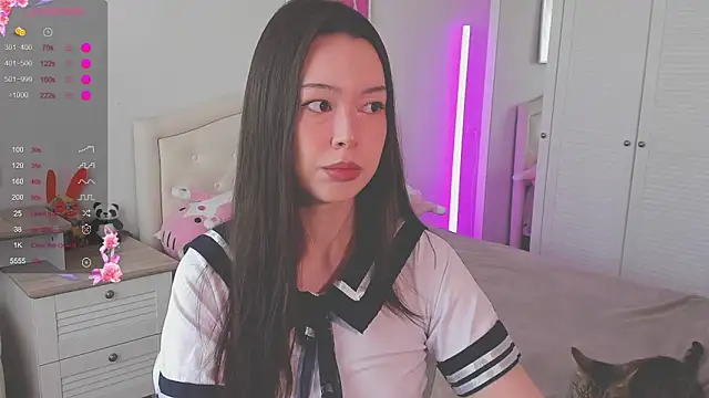 kittenrisha online show from April 29, 2026, 3:54 am