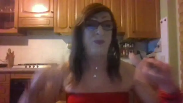 Tiabet online show from May 2, 2026, 8:36 pm