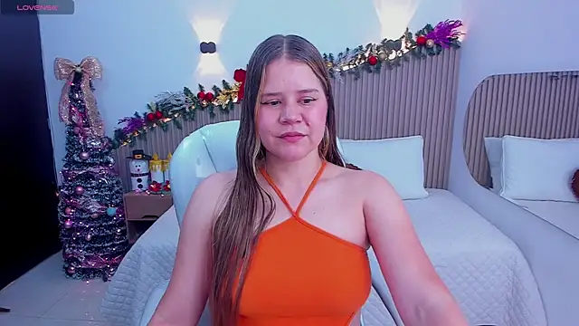 Annie kurt  online show from December 13, 2025, 8:14 pm