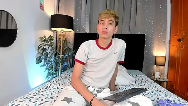 Brian-Ausslos online show from February 5, 2025, 2:05 pm