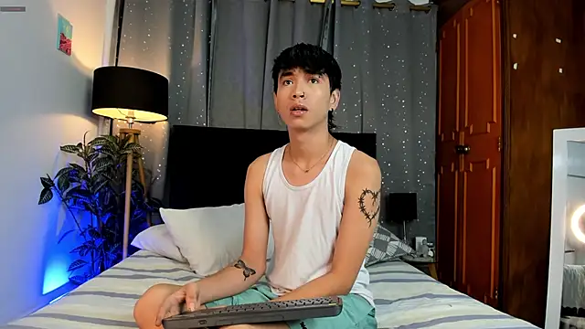 Brian-Ausslos online show from March 23, 2025, 4:49 am