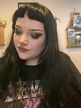 Gothicsiren online show from February 17, 2025, 11:13 am