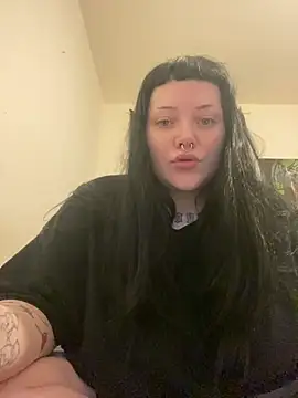Gothicsiren online show from February 26, 2025, 6:00 pm
