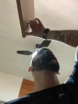 Snapshot of biel_96 chatting on November 9, 2025, 2:04 pm biel 96 online show from November 9, 2025, 2:04 pm