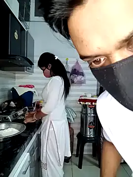 Snapshot of Best-Couple chatting on January 15, 2025, 7:26 am Best-Couple online show from January 15, 2025, 7:26 am