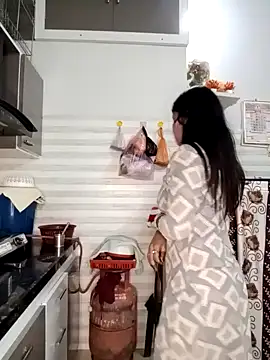 Snapshot of Best-Couple chatting on January 20, 2025, 12:07 pm Best-Couple online show from January 20, 2025, 12:07 pm