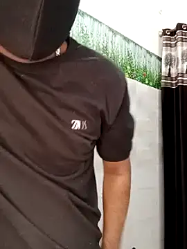 Snapshot of Best-Couple chatting on January 27, 2025, 8:18 am Best-Couple online show from January 27, 2025, 8:18 am