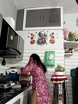 Snapshot of Best-Couple chatting on September 10, 2025, 4:01 am Best-Couple online show from September 10, 2025, 4:01 am