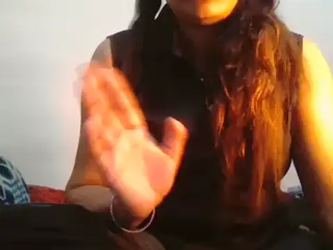 Hot-shanvi online show from January 24, 2025, 8:23 am