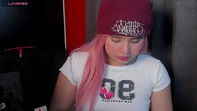 michell petty01 online show from January 30, 2025, 2:04 pm