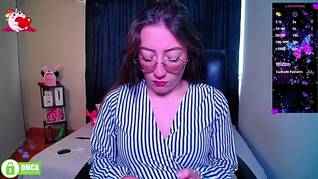 Snapshot of Qadesh_Boix chatting on October 3, 2025, 6:49 pm Qadesh Boix online show from October 3, 2025, 6:49 pm