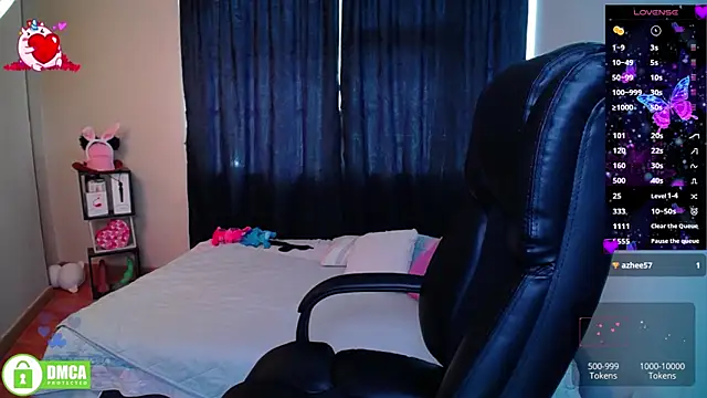 Snapshot of Qadesh_Boix chatting on October 4, 2025, 7:01 pm Qadesh Boix online show from October 4, 2025, 7:01 pm