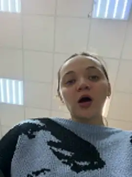 Snapshot of TheYourL chatting on March 26, 2026, 8:03 pm TheYourL online show from March 26, 2026, 8:03 pm