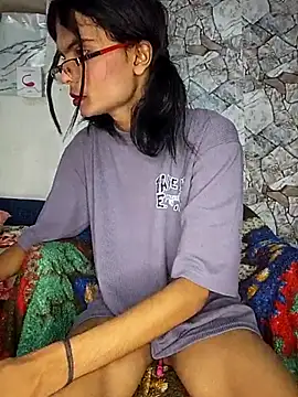 Enna Zarza  online show from September 20, 2025, 6:03 am