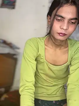 Snapshot of Enna_Zarza_ chatting on April 11, 2026, 6:18 am Enna Zarza online show from April 11, 2026, 6:18 am