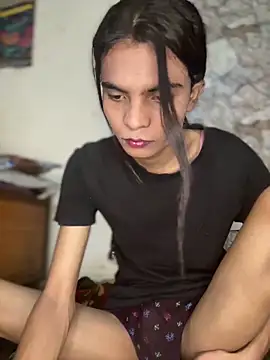 Snapshot of Enna_Zarza_ chatting on April 12, 2026, 6:40 am Enna Zarza online show from April 12, 2026, 6:40 am
