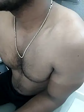 Snapshot of hot_boy_dic chatting on February 13, 2026, 2:35 pm hot boy dic online show from February 13, 2026, 2:35 pm