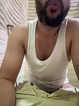 skyisthelimit12 online show from February 25, 2025, 2:22 pm