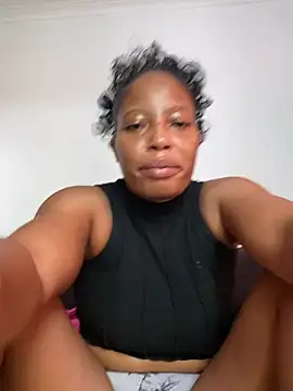 Thando04 online show from January 14, 2026, 10:32 am