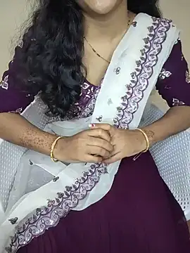 Snapshot of lovelygirl4567 chatting on August 3, 2026, 4:22 am lovelygirl4567 online show from August 3, 2026, 4:22 am
