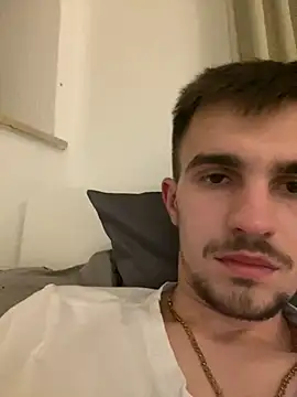 Snapshot of Demonpull69 chatting on February 8, 2025, 6:44 pm Demonpull69 online show from February 8, 2025, 6:44 pm