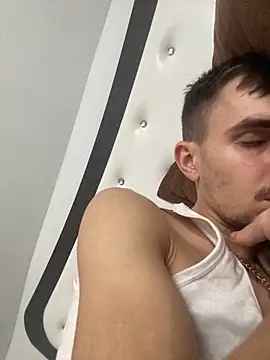 Snapshot of Demonpull69 chatting on February 27, 2025, 1:49 pm Demonpull69 online show from February 27, 2025, 1:49 pm