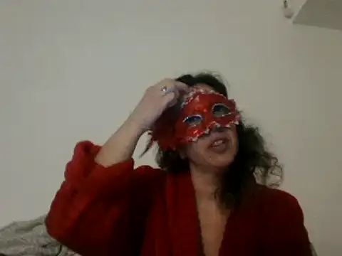 Snapshot of couple-tuga chatting on February 1, 2025, 11:37 pm couple-tuga online show from February 1, 2025, 11:37 pm