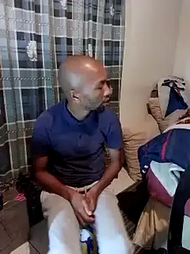 Snapshot of MKbesxxx chatting on March 15, 2025, 6:32 pm MKbesxxx online show from March 15, 2025, 6:32 pm