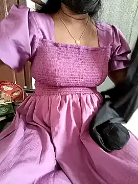 Snapshot of Tamil_Vishalini chatting on January 9, 2025, 7:21 am Tamil Vishalini online show from January 9, 2025, 7:21 am