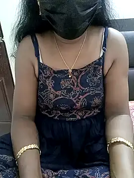 Snapshot of Tamil_Vishalini chatting on January 19, 2025, 8:29 am Tamil Vishalini online show from January 19, 2025, 8:29 am