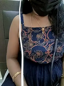 Snapshot of Tamil_Vishalini chatting on January 29, 2025, 6:33 am Tamil Vishalini online show from January 29, 2025, 6:33 am