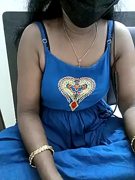 Snapshot of Tamil_Vishalini chatting on January 31, 2025, 12:39 am Tamil Vishalini online show from January 31, 2025, 12:39 am