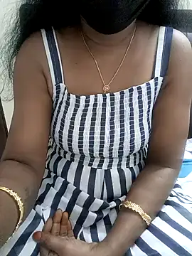 Snapshot of Tamil_Vishalini chatting on February 4, 2025, 4:15 am Tamil Vishalini online show from February 4, 2025, 4:15 am