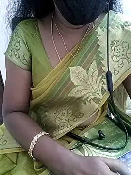 Snapshot of Tamil_Vishalini chatting on February 7, 2025, 1:15 am Tamil Vishalini online show from February 7, 2025, 1:15 am