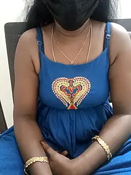 Snapshot of Tamil_Vishalini chatting on February 16, 2025, 12:52 am Tamil Vishalini online show from February 16, 2025, 12:52 am