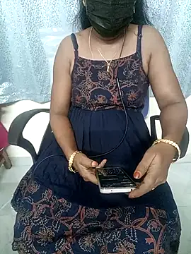 Snapshot of Tamil_Vishalini chatting on February 19, 2025, 4:55 pm Tamil Vishalini online show from February 19, 2025, 4:55 pm