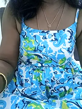 Snapshot of Tamil_Vishalini chatting on September 25, 2025, 6:17 am Tamil Vishalini online show from September 25, 2025, 6:17 am