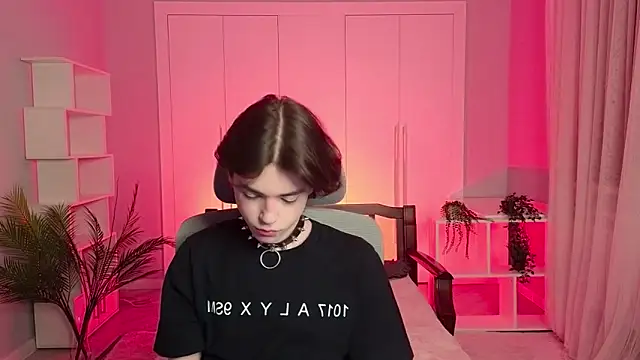 b0y fantasy online show from January 29, 2025, 4:30 pm