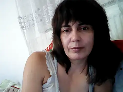 Snapshot of Amalia_Cori chatting on December 31, 2024, 10:56 pm Amalia Cori online show from December 31, 2024, 10:56 pm