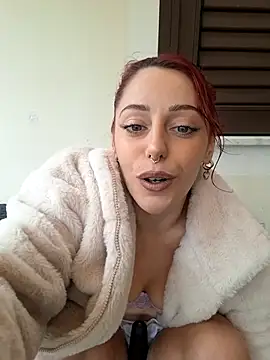 Snapshot of LollyJek_ chatting on March 8, 2026, 1:59 pm LollyJek online show from March 8, 2026, 1:59 pm