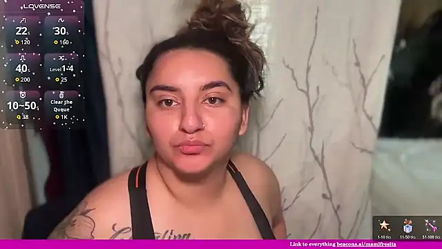 Snapshot of mamifresita chatting on May 1, 2026, 9:19 pm mamifresita online show from May 1, 2026, 9:19 pm
